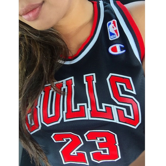 Meet your Posher, Tinelle - Picture 1 of 1